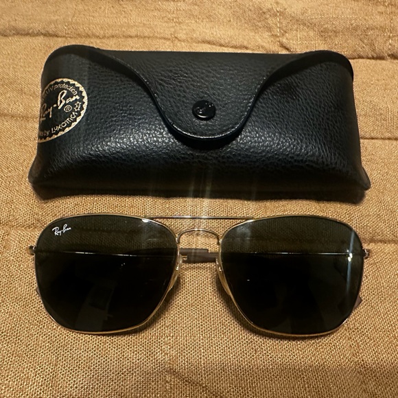 Ray-Ban Accessories - NEW! Ray-Ban sunglasses